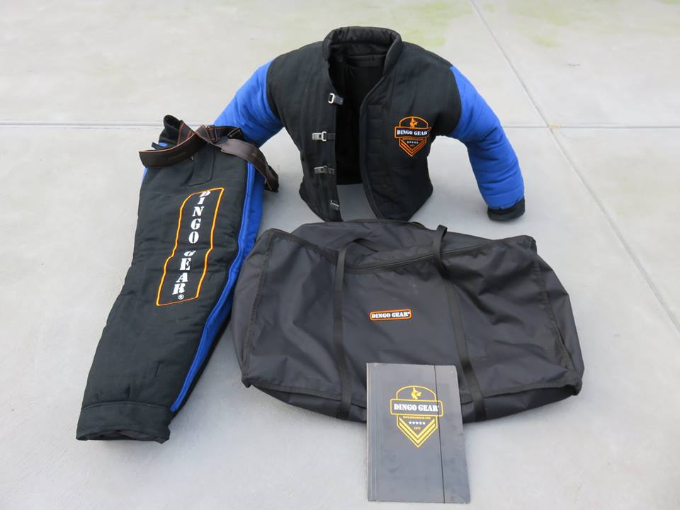Dingo Gear – Costum de protecție completă pentru mușcătură (full bite)
