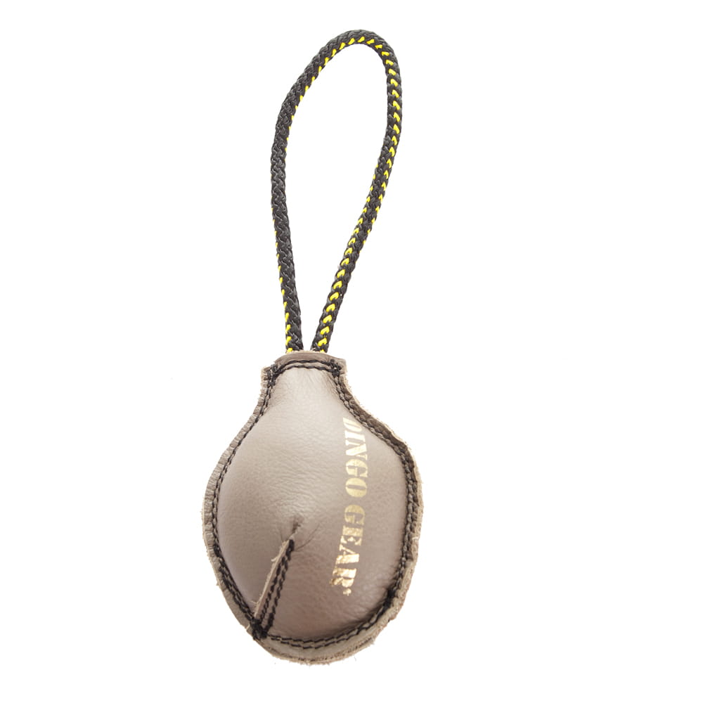 Dingo Gear – lapos, természetes bőrből készült kiképzőlabda, 12 × 9 cm, vegyes színek